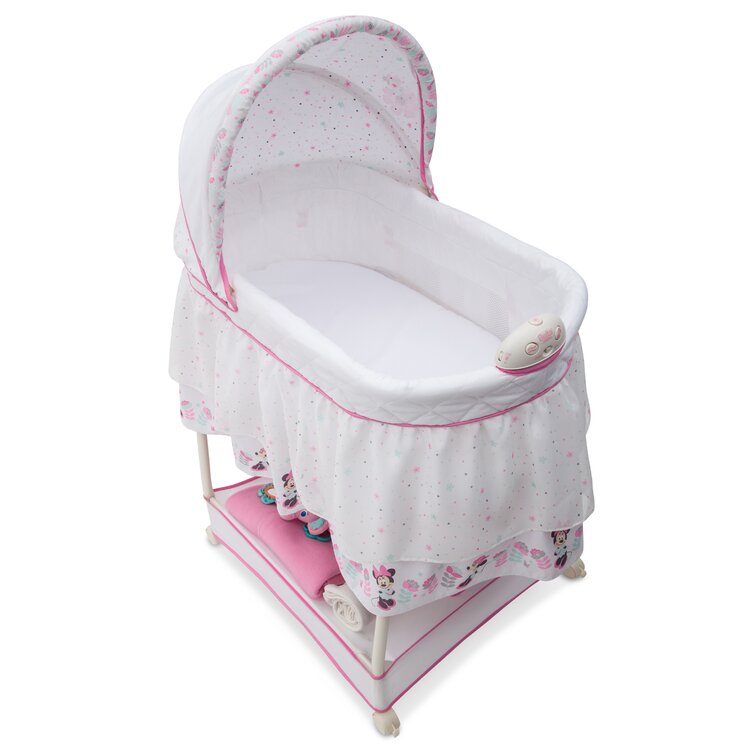 Minnie mouse clearance bassinet bedding